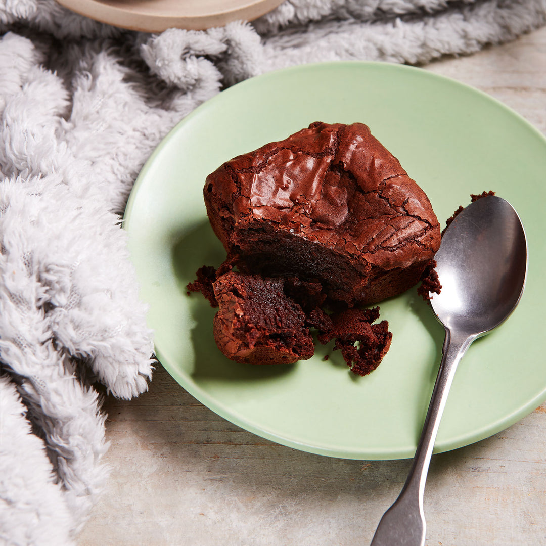 Gemischte Box mit Post-Brownies direkt zu Ihnen nach Hause geliefert